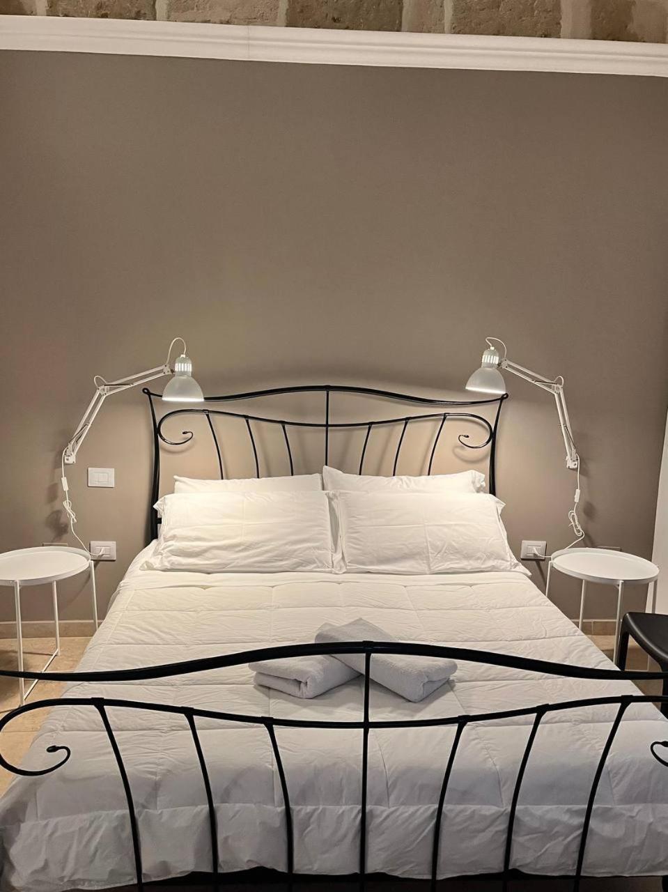 Bien-Etre Exclusive Apartment Таранто Экстерьер фото
